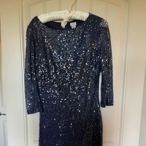 Sparkly homecoming style dress. Great condition